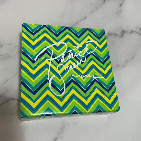 BRAND NEW MAC x Patrick Starrr face powder - Picture 4 of 7
